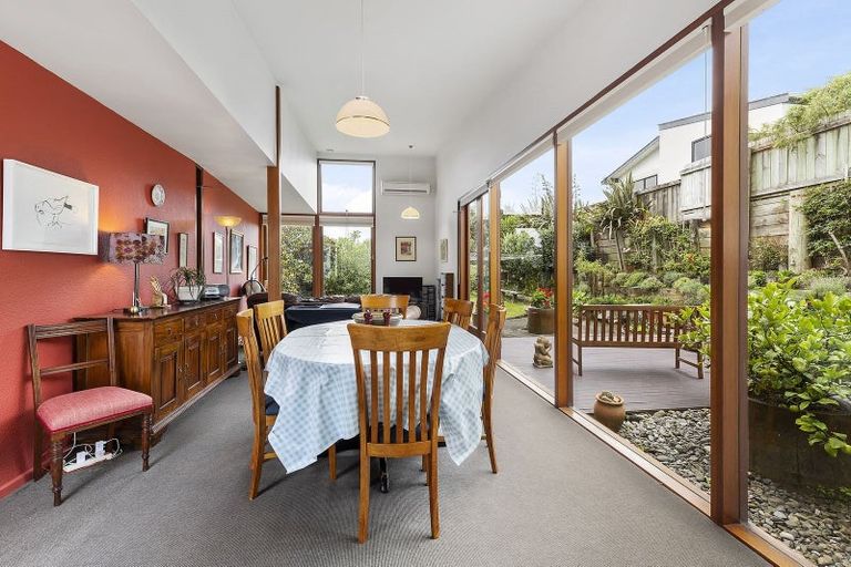 Photo of property in 37 Burgess Road, Johnsonville, Wellington, 6037