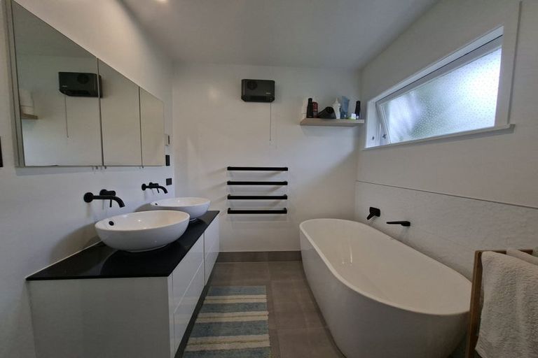 Photo of property in 5 Golf Road, Mount Maunganui, 3116