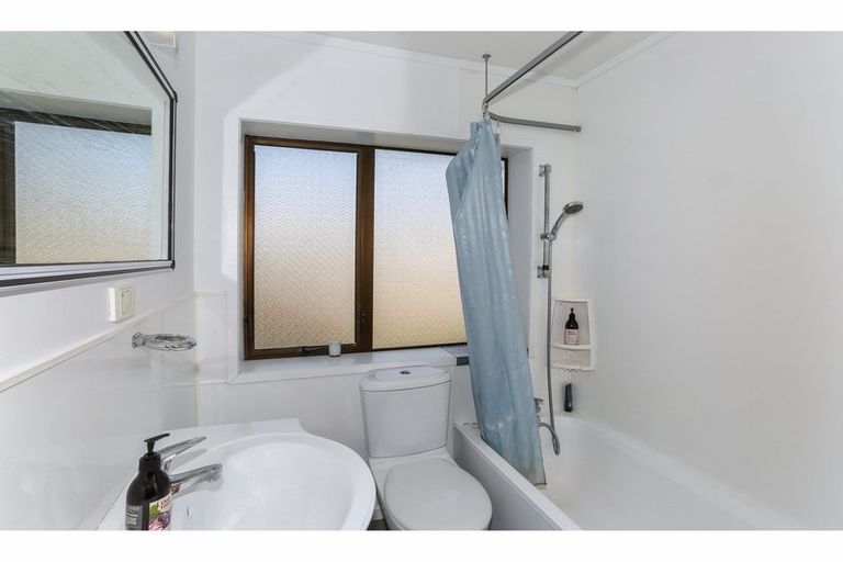 Photo of property in 3/10 King Edward Avenue, Papakura, 2110