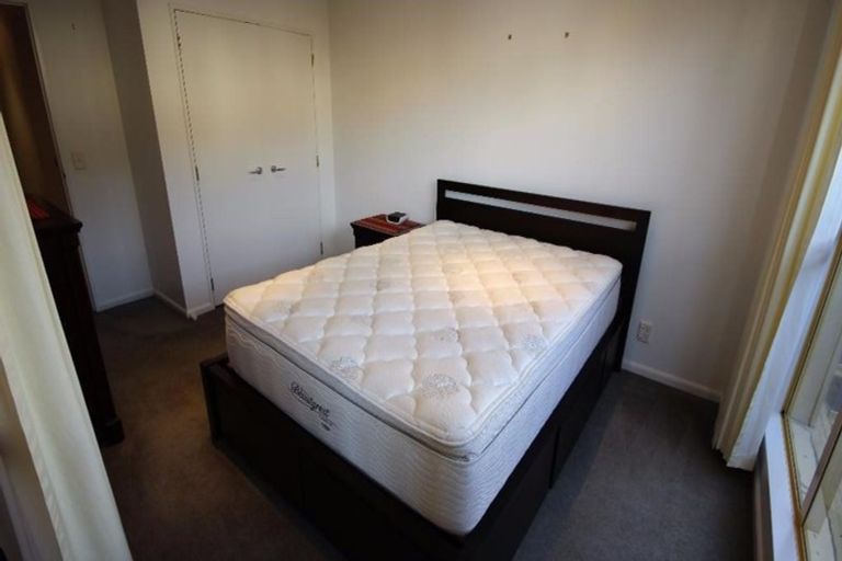 Photo of property in 5u9b Kent Terrace, Mount Victoria, Wellington, 6011