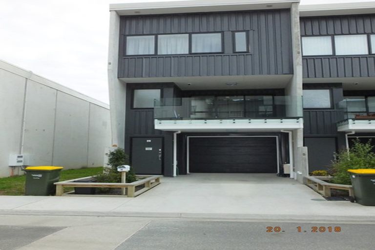 Photo of property in 19/5 Perekia Street, Albany, Auckland, 0632