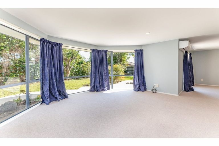 Photo of property in 15 Matlock Street, Woolston, Christchurch, 8062
