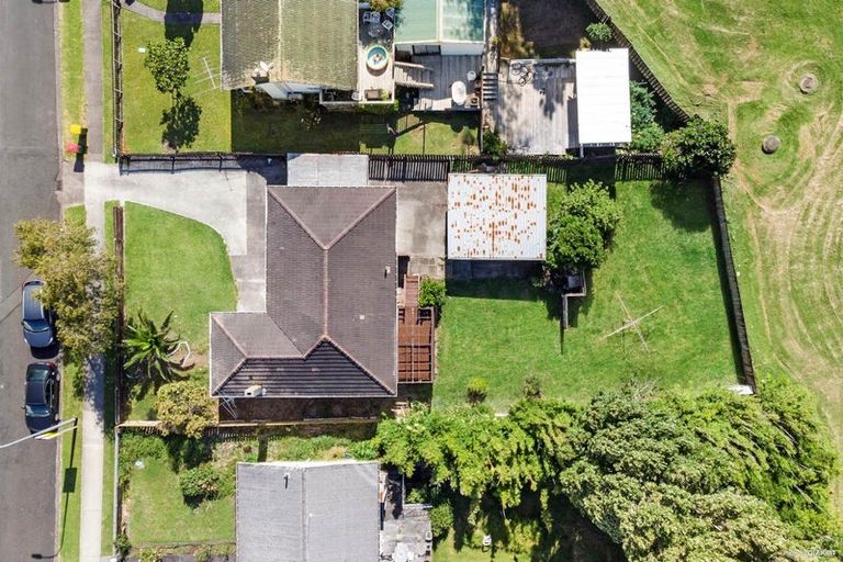 Photo of property in 4 Ennis Avenue, Pakuranga Heights, Auckland, 2010