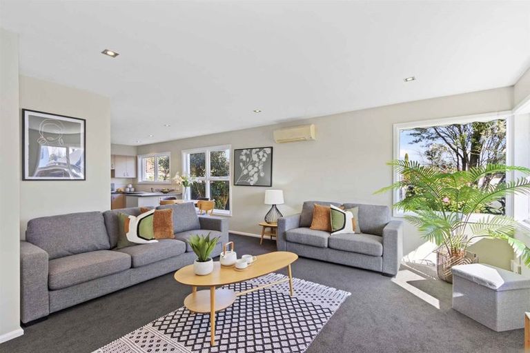 Photo of property in 4 Farnham Place, Ilam, Christchurch, 8041
