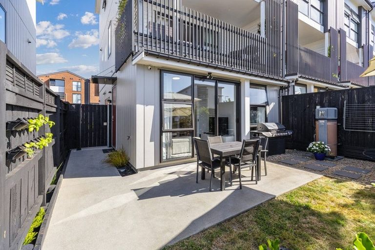 Photo of property in 10 Raranga Lane, Hobsonville, Auckland, 0616