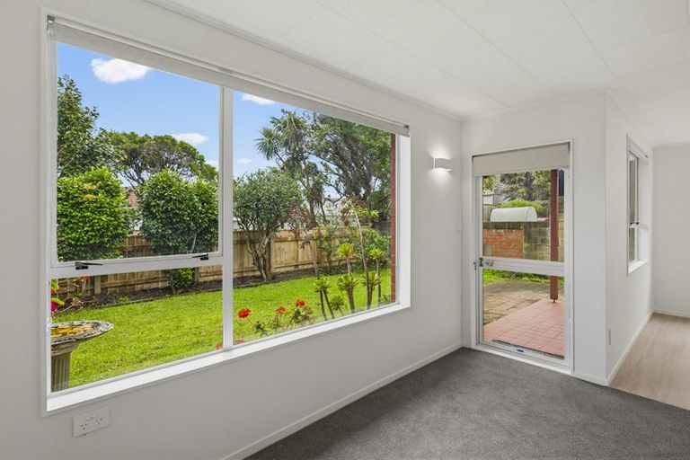 Photo of property in 7b Howell Road, Paraparaumu Beach, Paraparaumu, 5032