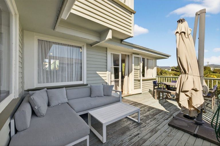 Photo of property in 47 Ranui Crescent, Diamond Harbour,  8971