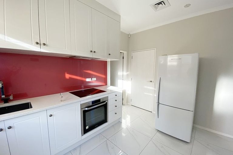 Photo of property in 52 Hughs Way, Flat Bush, Auckland, 2019