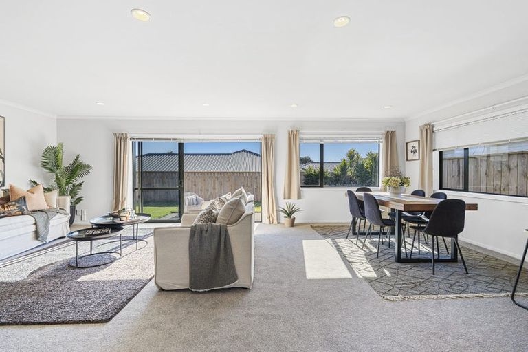 Photo of property in 11 Wilton Street, Westown, New Plymouth, 4310