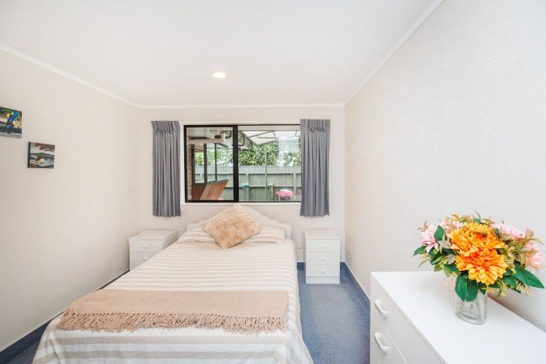 Photo of property in 123 Amberley Avenue, Highbury, Palmerston North, 4412