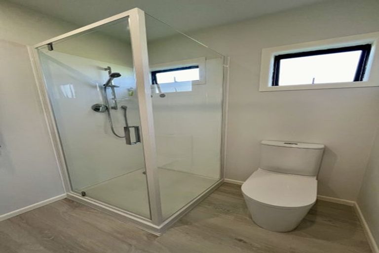 Photo of property in 8 Roseneath Place, Birkdale, Auckland, 0626