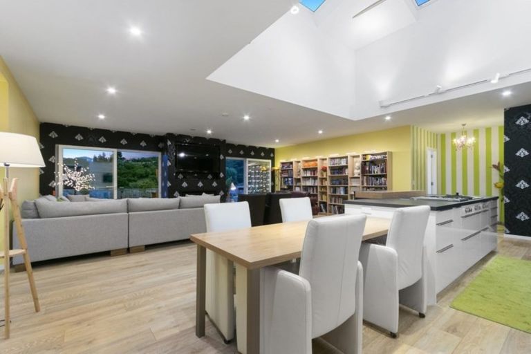 Photo of property in 55 Ruthven Road, Wainuiomata, Lower Hutt, 5014