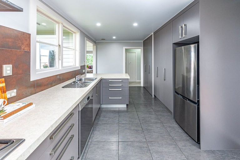 Photo of property in 15 Windsor Terrace, Durie Hill, Whanganui, 4500