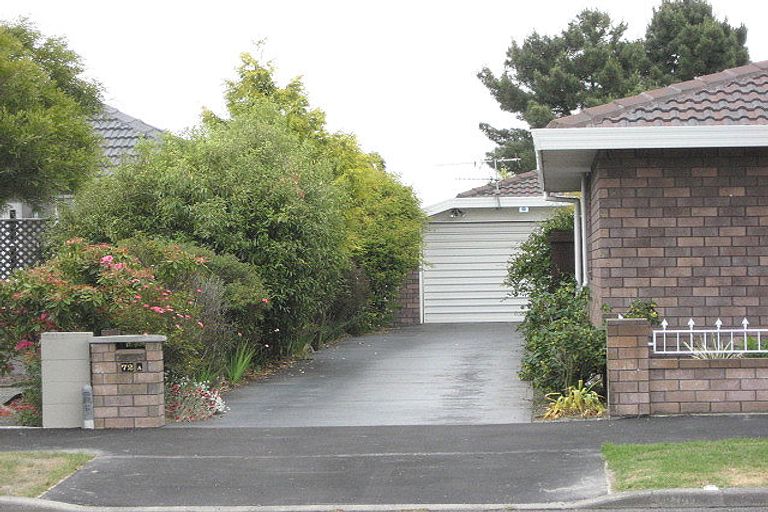 Photo of property in 72 Inwoods Road, Parklands, Christchurch, 8083