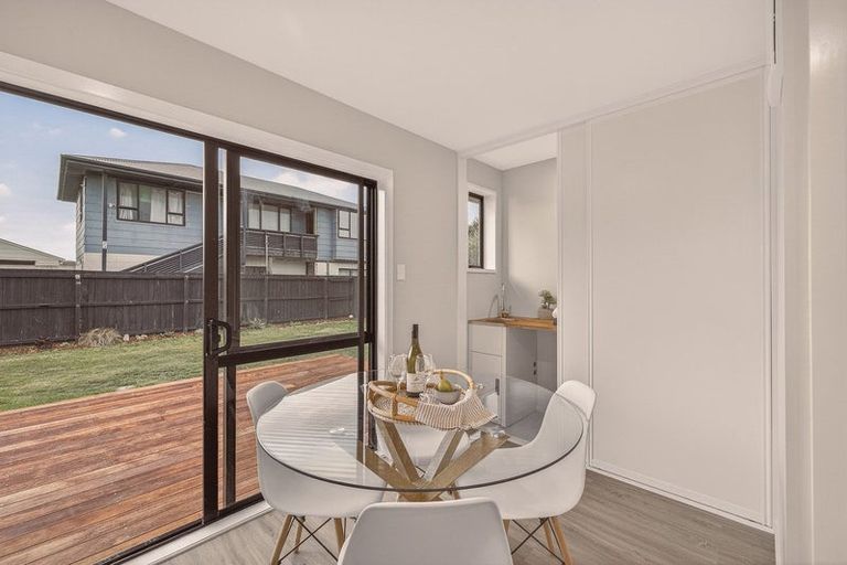 Photo of property in 2/22 Marine Parade, North New Brighton, Christchurch, 8083