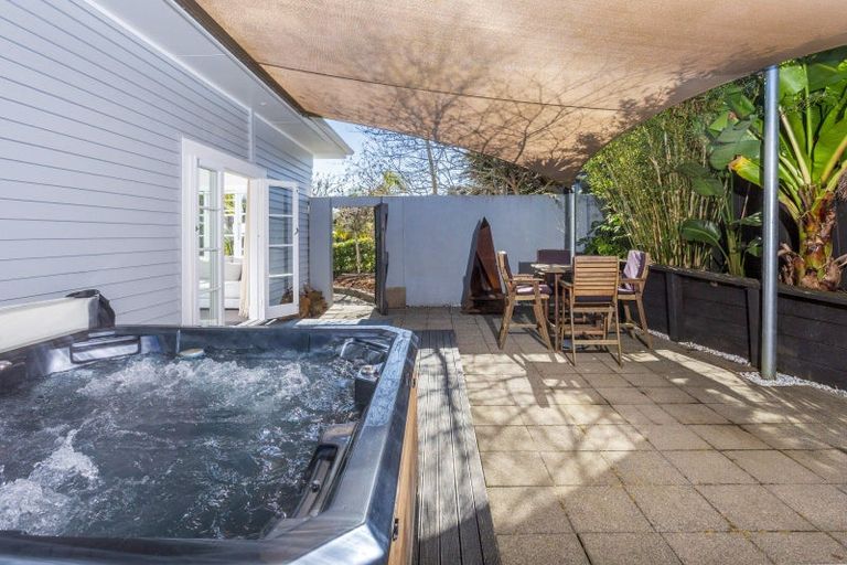 Photo of property in 181b Greenhithe Road, Greenhithe, Auckland, 0632