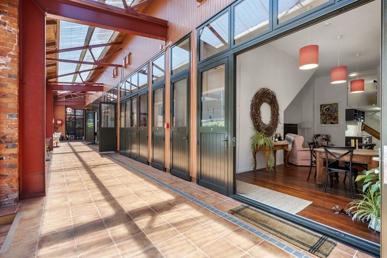 Photo of property in Courtenay Mews Apartments, 14u7 Alpha Street, Te Aro, Wellington, 6011
