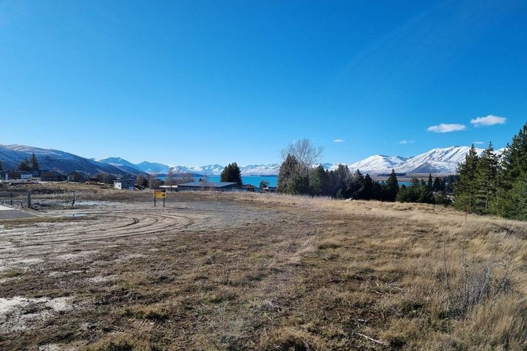 Photo of property in 25 Edwards Lane, Lake Tekapo, 7999