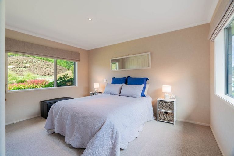 Photo of property in 21 Parker Road, Huntly, 3771