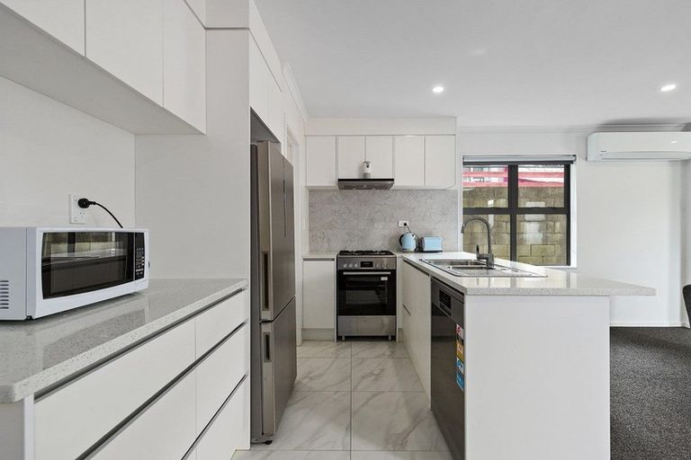 Photo of property in 29u2 May Street, Hamilton East, Hamilton, 3216