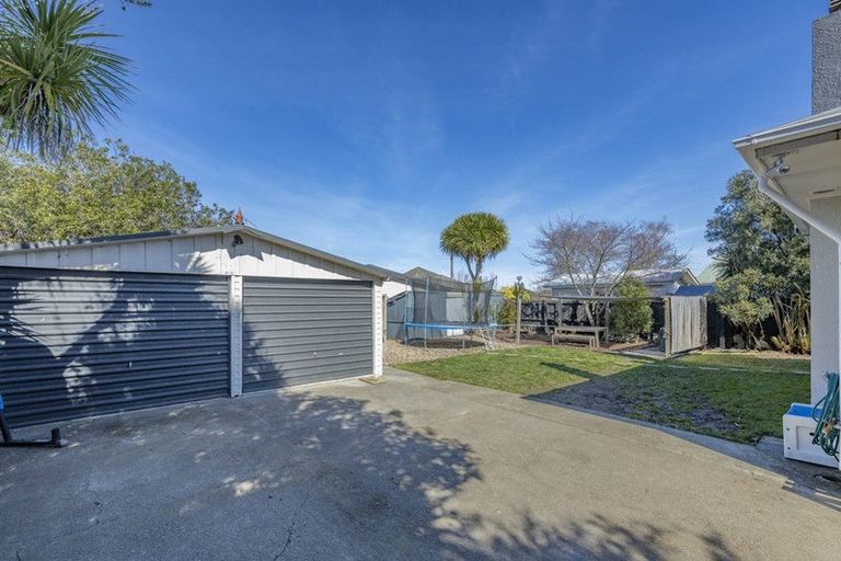 Photo of property in 7 Woodend Road, Woodend, 7610