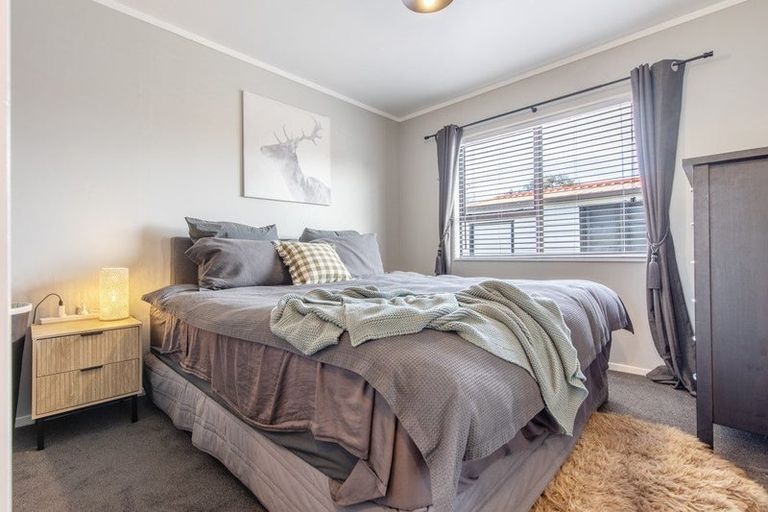 Photo of property in 11a Johnson Street, Waipawa, 4210