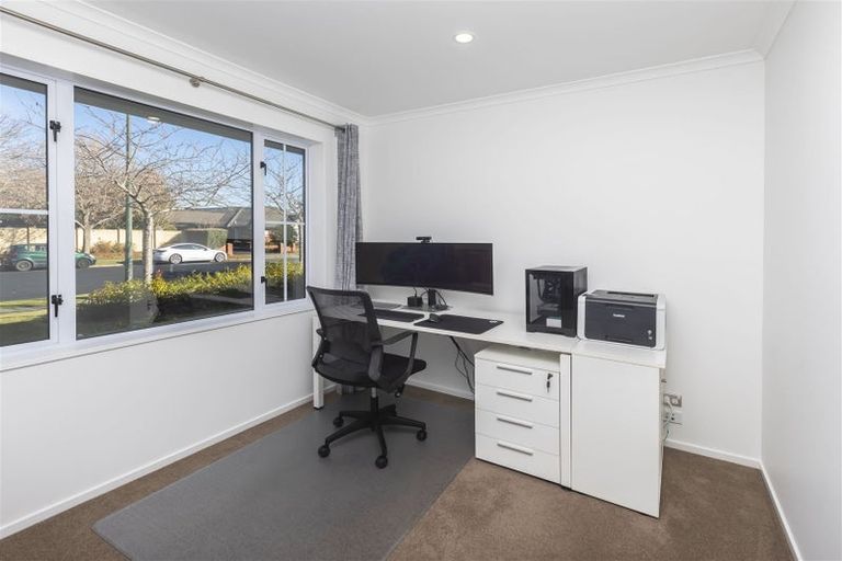Photo of property in 70 Northwood Boulevard, Northwood, Christchurch, 8051