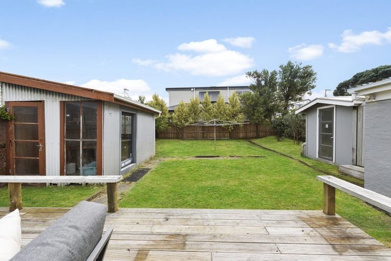 Photo of property in 75 Kauri Street, Miramar, Wellington, 6022