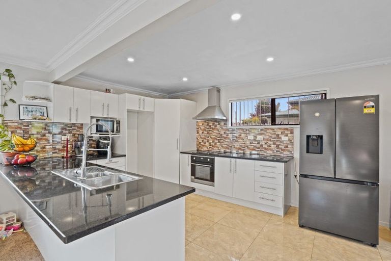 Photo of property in 5 Cornwall Road, Papatoetoe, Auckland, 2025