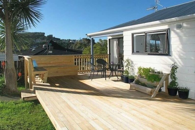 Photo of property in 19 Staithes Drive North, Whitby, Porirua, 5024