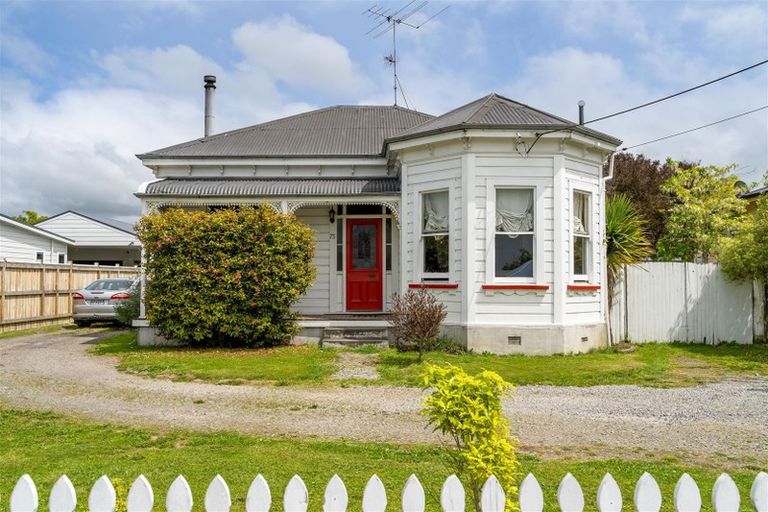 Photo of property in 75 Lincoln Road, Masterton, 5810