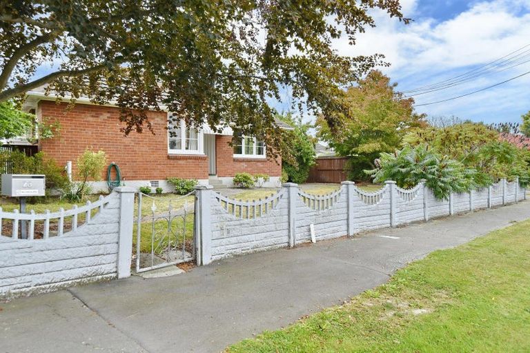 Photo of property in 23 Rowcliffe Crescent, Avonside, Christchurch, 8061