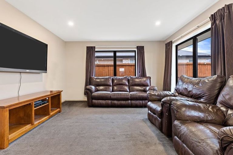 Photo of property in 5 Rahme Crescent, Kaiapoi, 7630