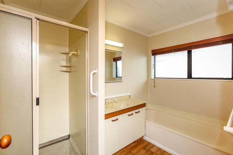 Photo of property in 1/74 South Road, Blagdon, New Plymouth, 4310
