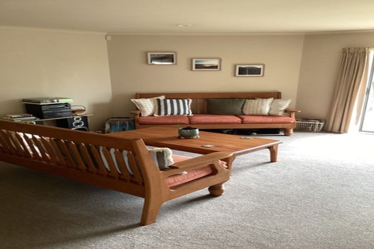 Photo of property in 17 Watkins Road, Cambridge, 3434