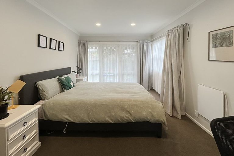 Photo of property in 10 Cremorne Avenue, Hokowhitu, Palmerston North, 4410