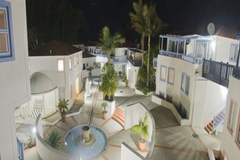 Photo of property in Oceanside Apartments, 10/453 Hibiscus Coast Highway, Orewa, 0931