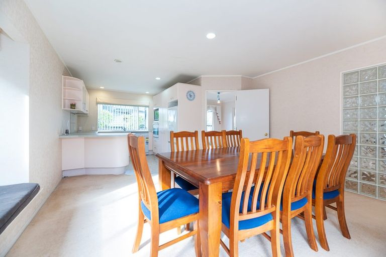 Photo of property in 13 Bluefin Way, West Harbour, Auckland, 0618