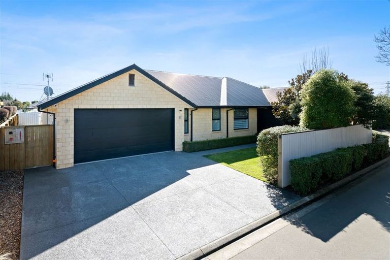 Photo of property in 4 Mimosa Lane, Yaldhurst, Christchurch, 8042