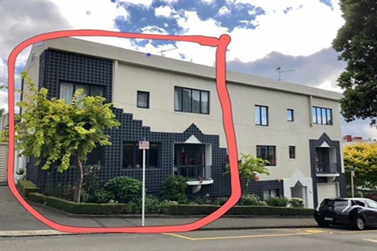 Photo of property in 14u2 Harriett Street, Thorndon, Wellington, 6011