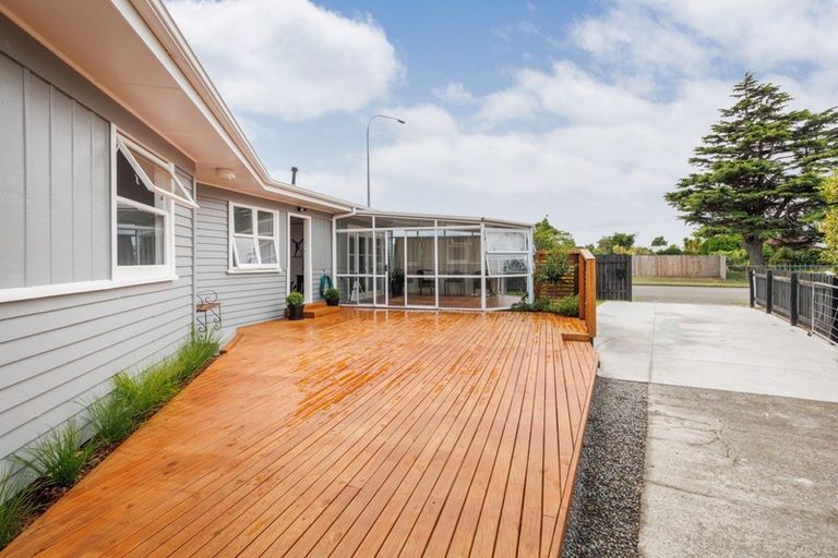 Photo of property in 186 Milson Line, Milson, Palmerston North, 4414
