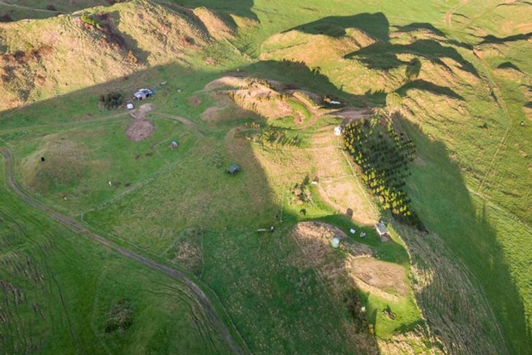 Photo of property in 111 Tarver Lane, Pikowai, 3194