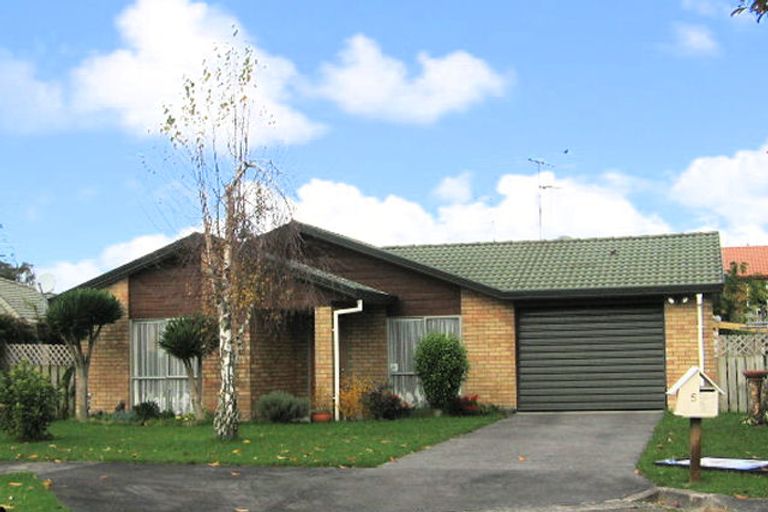 Photo of property in 5 Bryn Mawr Place, Albany, Auckland, 0632
