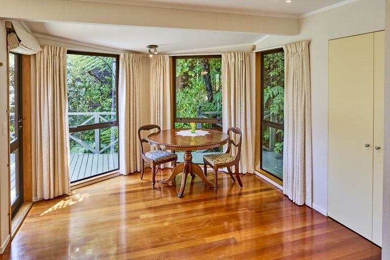 Photo of property in 126a Cheviot Road, Lowry Bay, Lower Hutt, 5013