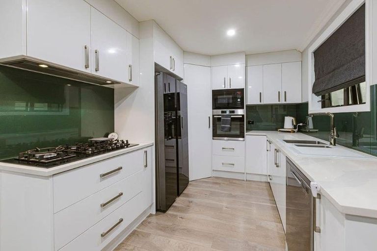 Photo of property in 37 Margaret Road, Papatoetoe, Auckland, 2025
