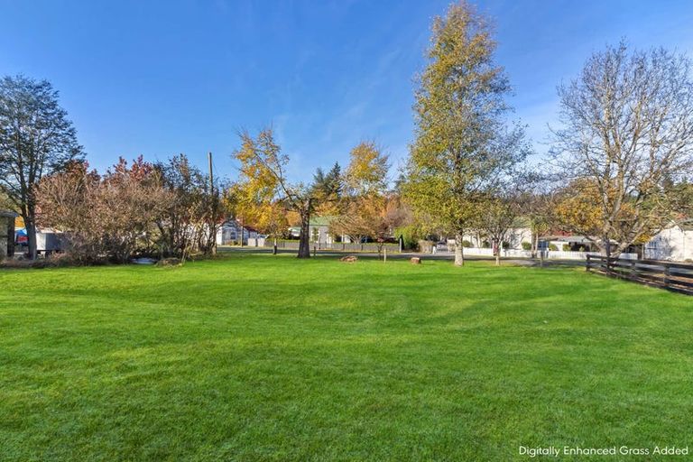Photo of property in 3 Railway Terrace, Glentunnel, 7673