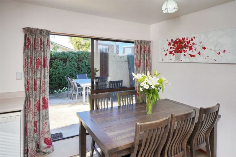 Photo of property in 22 Wanaka Place, Mairehau, Christchurch, 8052