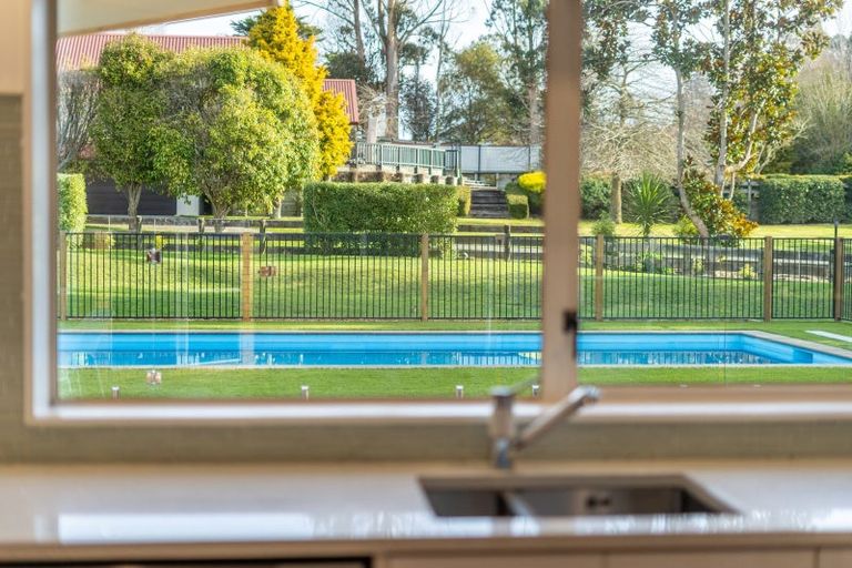 Photo of property in 101 Emerald Hill Drive, Birchville, Upper Hutt, 5018