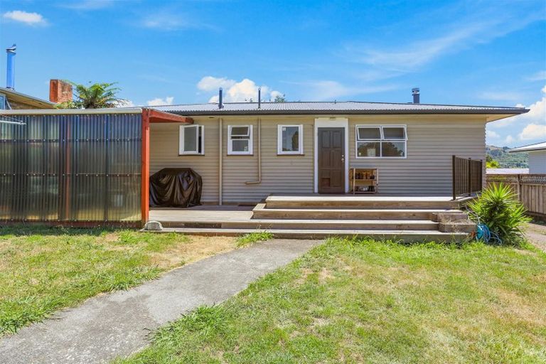 Photo of property in 12 Haynes Crescent, Sunnybrook, Rotorua, 3015