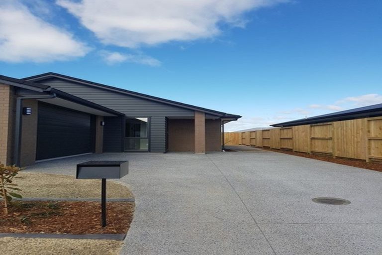 Photo of property in 9 Furlong Road, Papamoa, 3118